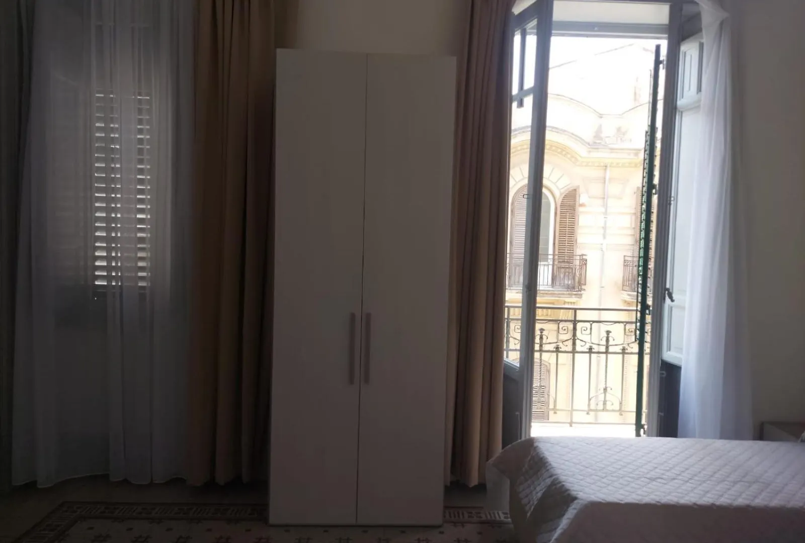 Guest House Lamphotel Militello Palermo Italy